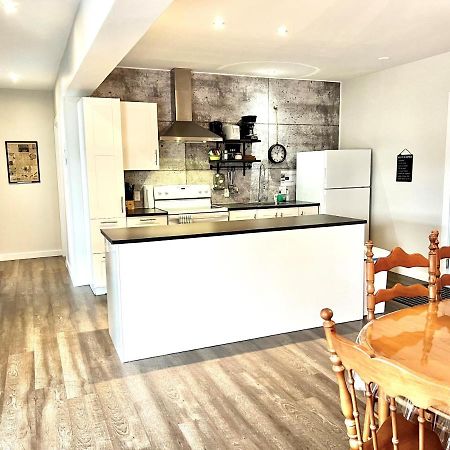 Sutton - Condo Au Coeur Du Village 외부 사진