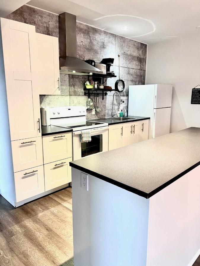 Sutton - Condo Au Coeur Du Village 외부 사진