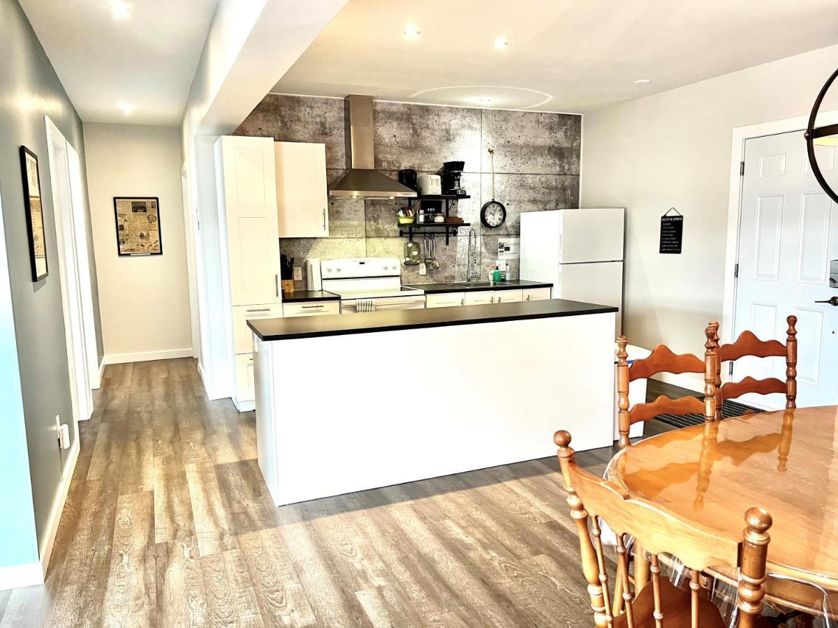 Sutton - Condo Au Coeur Du Village 외부 사진